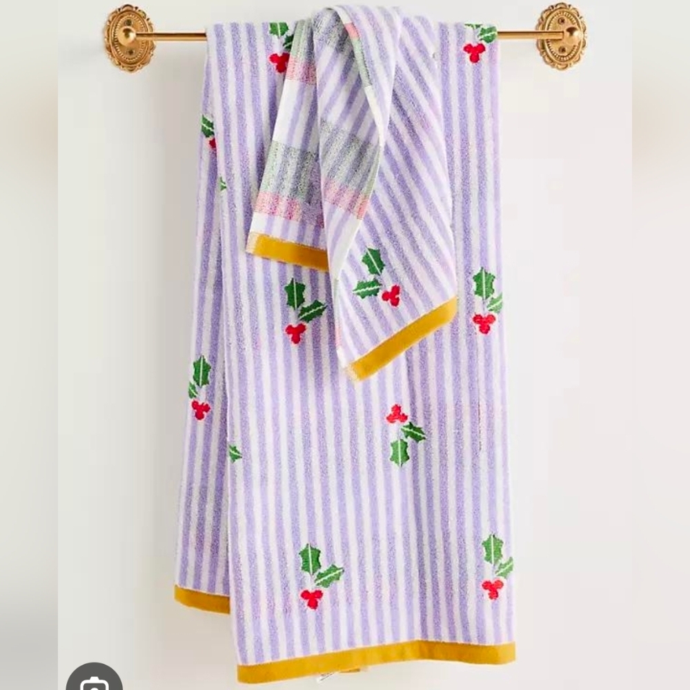 Anthropologie Icon Stripe Bath Towel Holiday Collection